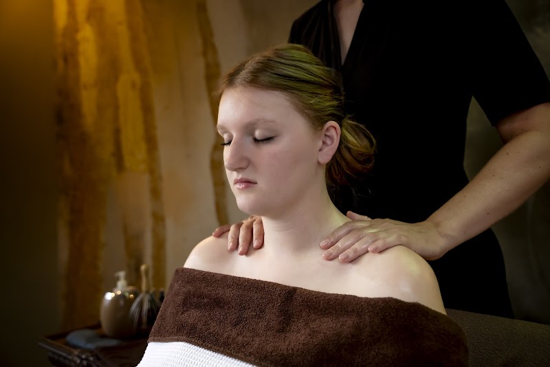 ASMR Head Spa & Massage - Foto 10