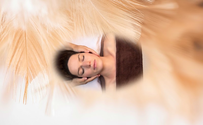 ASMR Head Spa & Massage