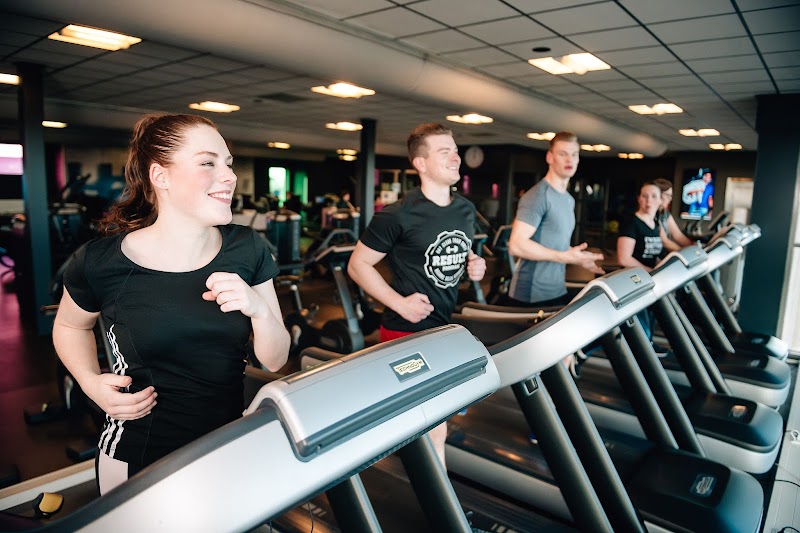 Basic-Fit Waalwijk De Gaard 24/7 - Foto 10