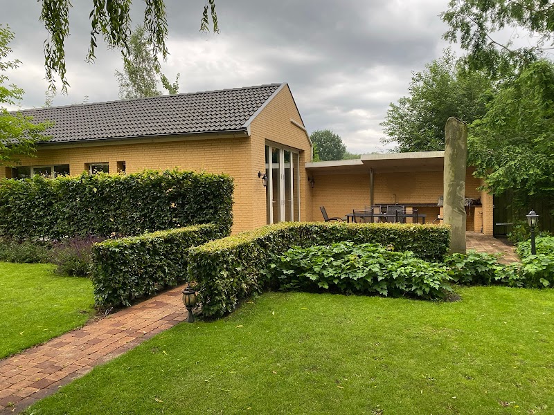 Bij Leila, kookstudio en gastenverblijf