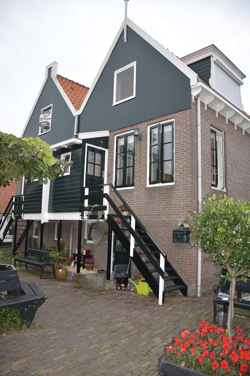 Ingrid de Bruijn voor massage en Acces Bars in Volendam