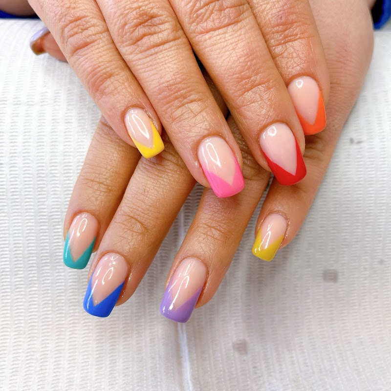 JINO'S Nails & Thai Massage - Foto 7