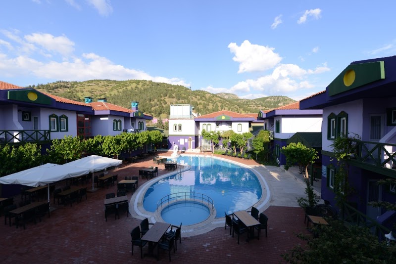 K.T.S.T. Kuurreizen Thermal Su Turkije