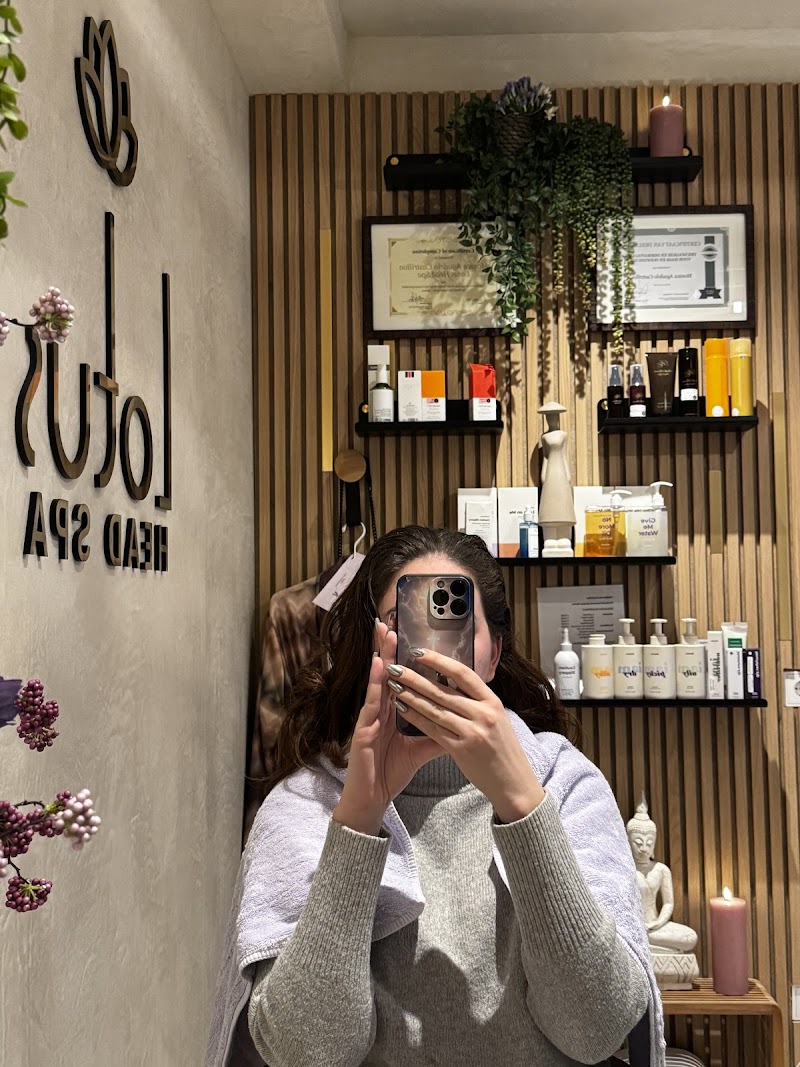 Lotus Head Spa