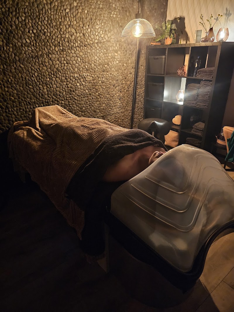 Moms Head Spa - Foto 2