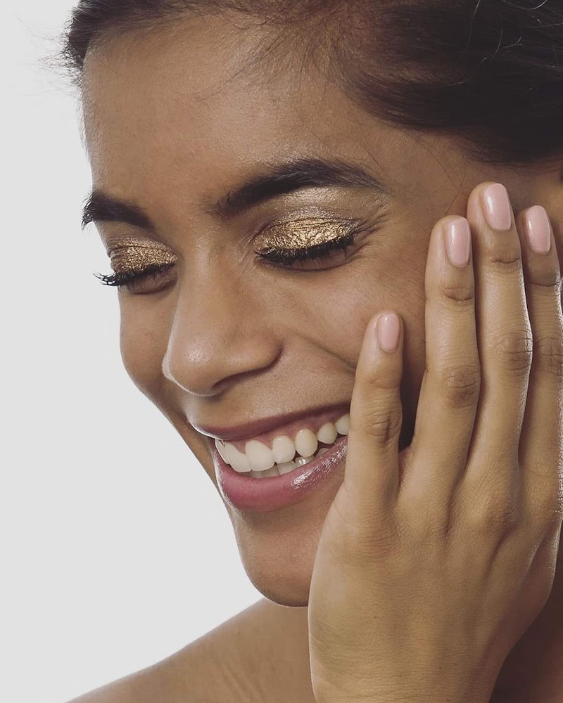 SHAR Skincare Center (van Domburg naar Westkapelle)