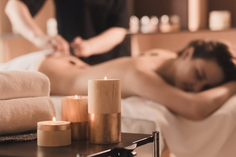 Thai Massage. Face massage. Manual Therapy. - Foto 6