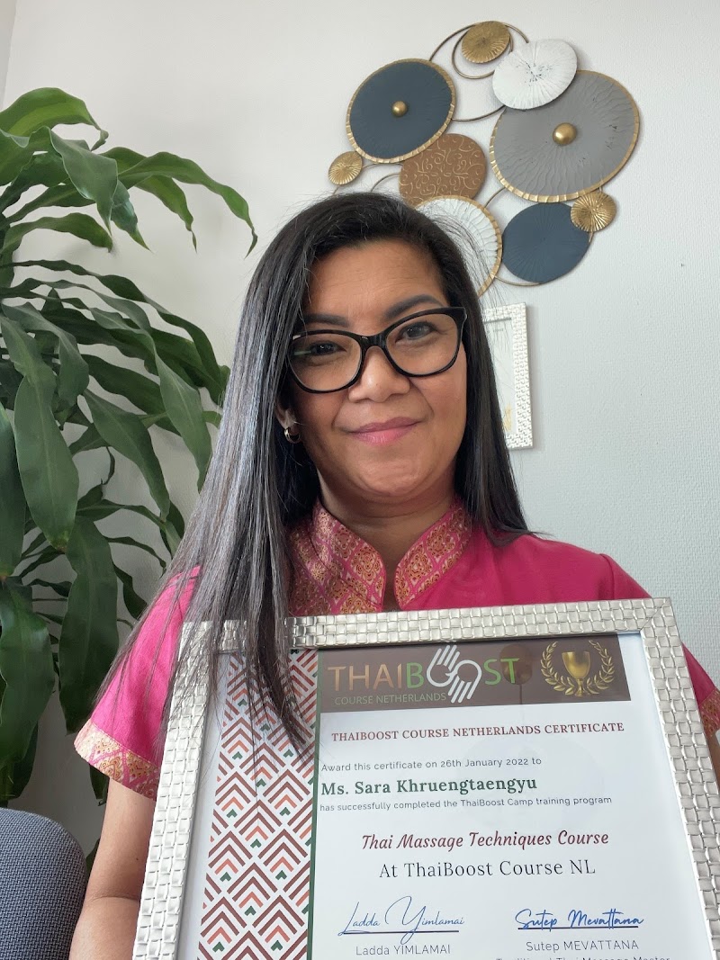 Thai Oosterse Genees Therapie -Thai Massage Venlo Maasbree - Foto 6