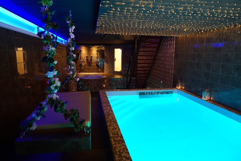 VIP SPA privé sauna met zwembad Zuid-Holland