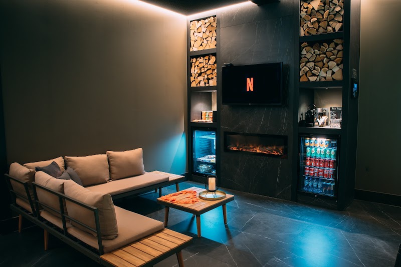 XCLUSIVE SPA | PRIVÉ SAUNA | PRIVÉ SPA | STOOMBAD | FINSE SAUNA | WHIRLPOOL |RELAX CENTER NEDERLAND - Foto 3